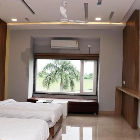 Hotel Savitri Signature Narsinghpur Extérieur photo