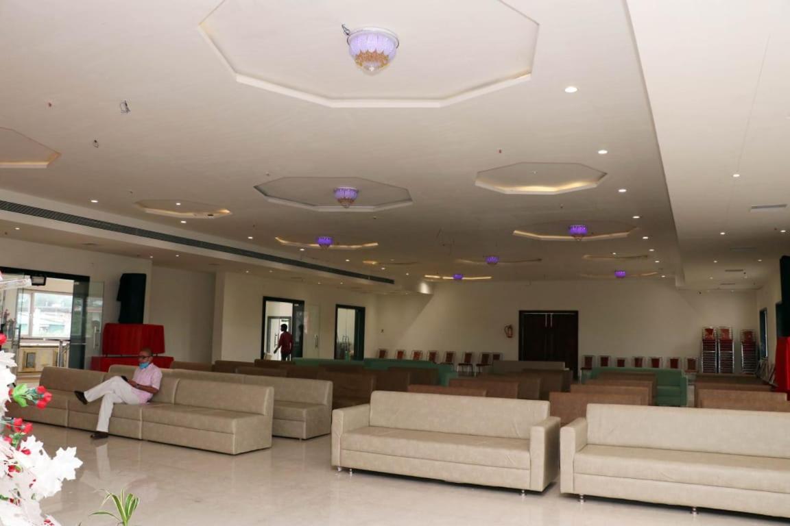 Hotel Savitri Signature Narsinghpur Extérieur photo